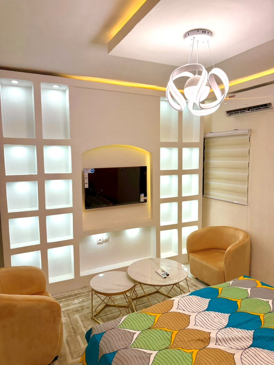 Studio à Abidjan — photo 2