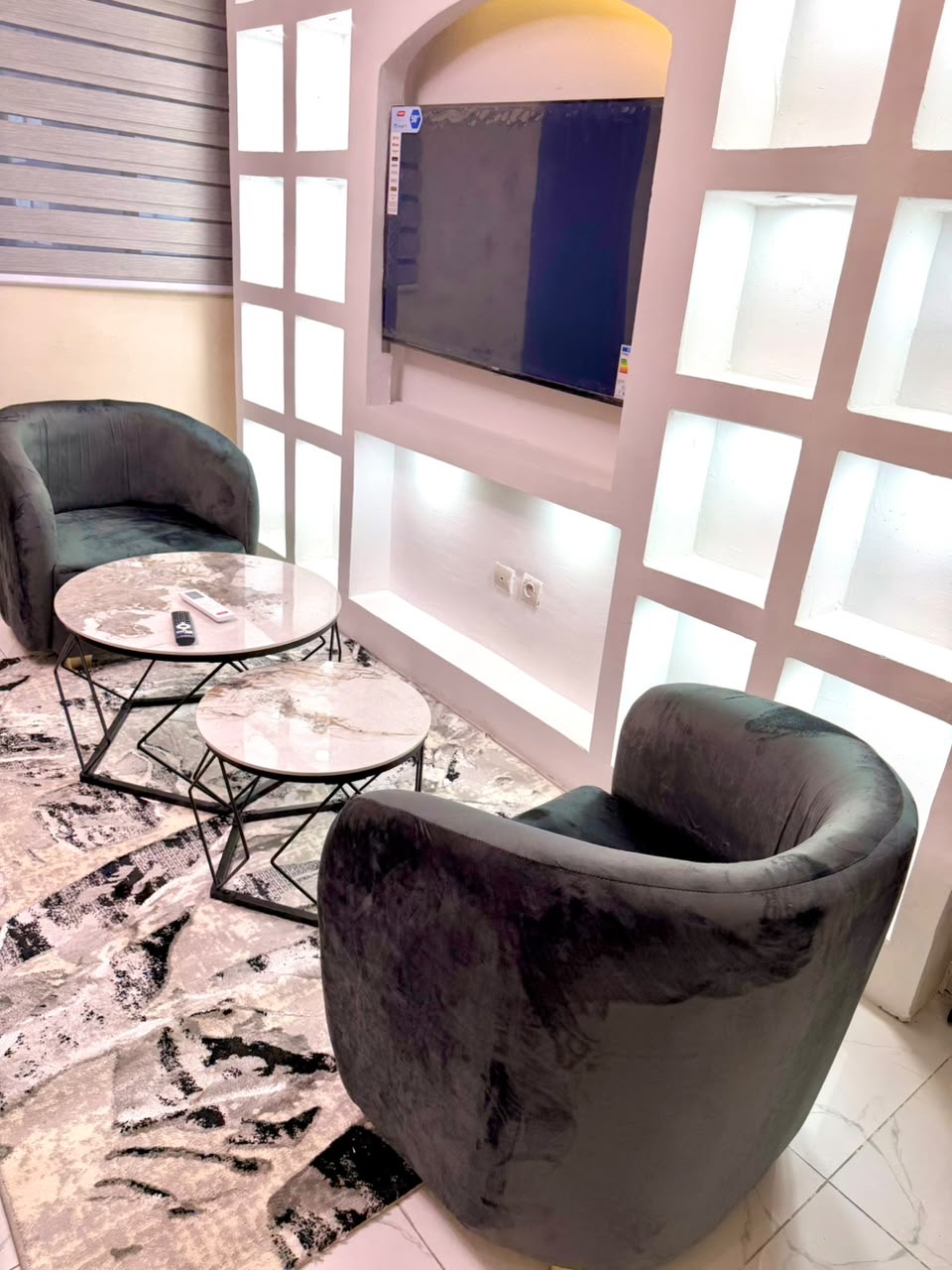 Studio à Abidjan — photo 8
