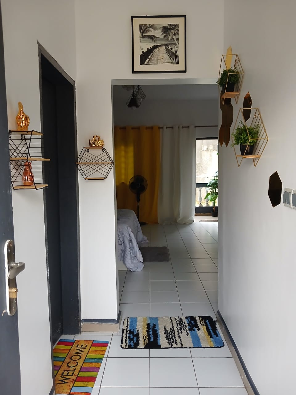 Studio à Abidjan — photo 3